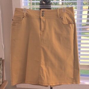 NWT Yellow Gold A-Line Denim Skirt Sz. 18W